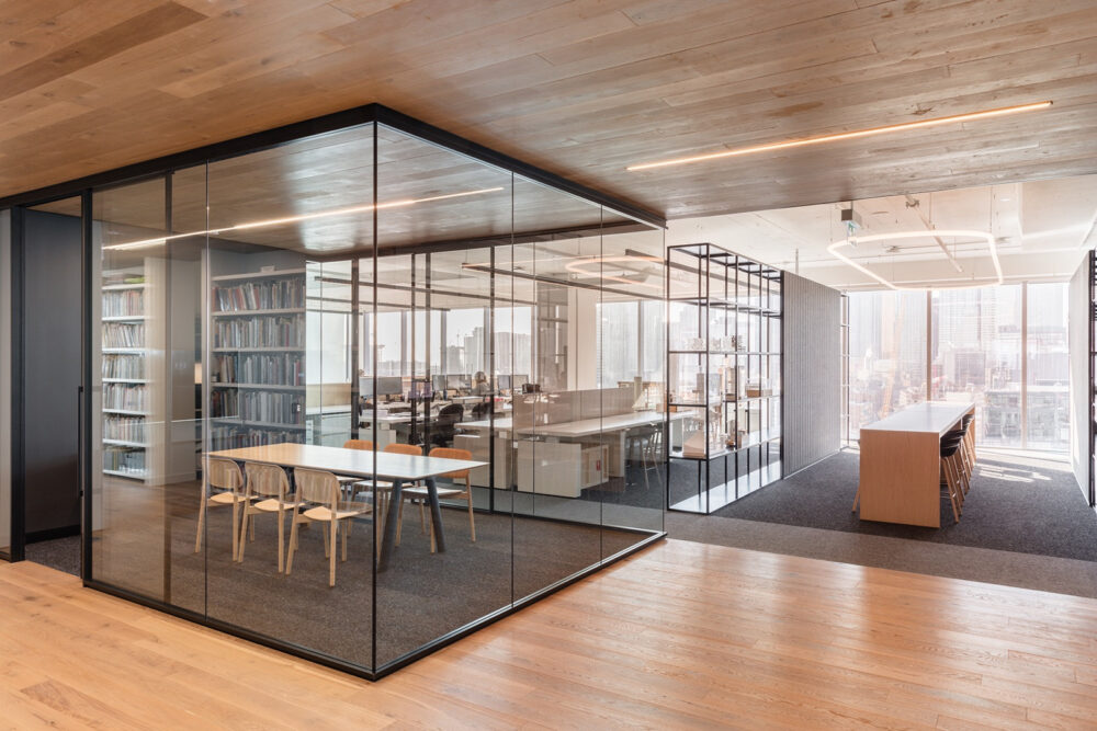 10+ các mẫu thiết kế văn phòng đẹp – xu hướng nội thất văn phòng mới